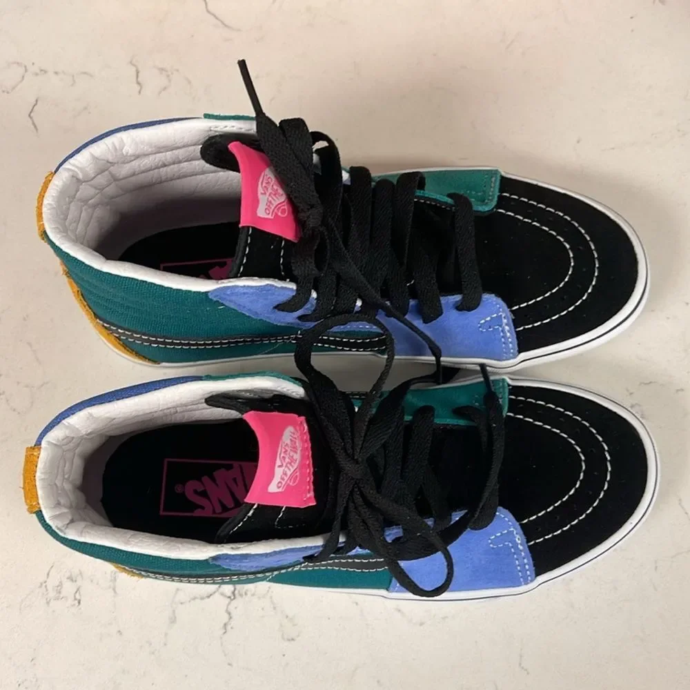 Vans Sk8-Hi Black, Teal, and Blue High-Top Sneakers Unisex Women’s 6.5 Worn Once
